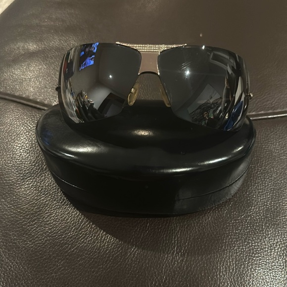 Valentino Authentic sunglasses - Picture 1 of 3